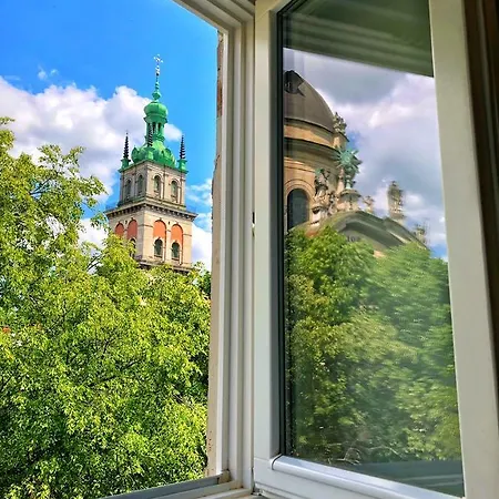 アパート Near Rynok Square On Serbska Street *