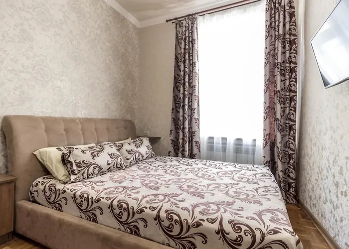 Near Rynok Square On Serbska Street Apartamento