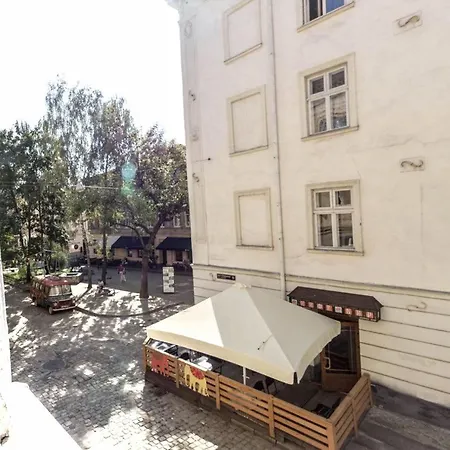 Apartment Near Rynok Square On Staroevreyska Street 아파트