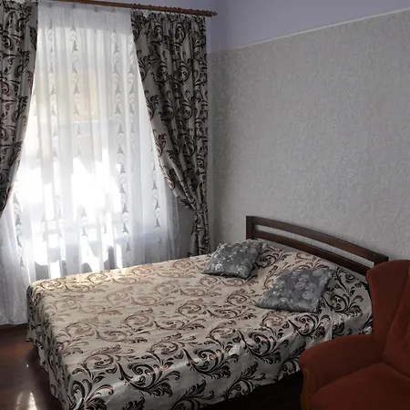 Apartment Apartments Near Rynok Square On Serbska Street Lviv