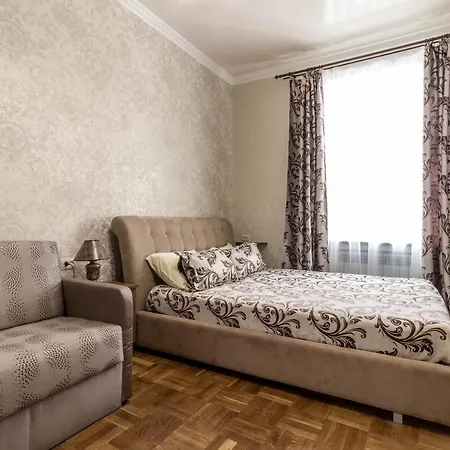 아파트 Apartment Near Rynok Square On Staroevreyska Street 리비프